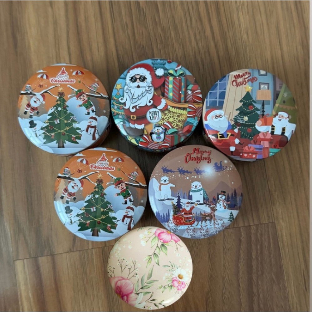 6 Holiday Scented Soy Candles